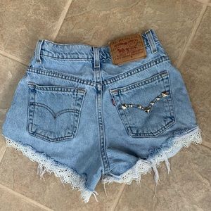 Levi’s shorts